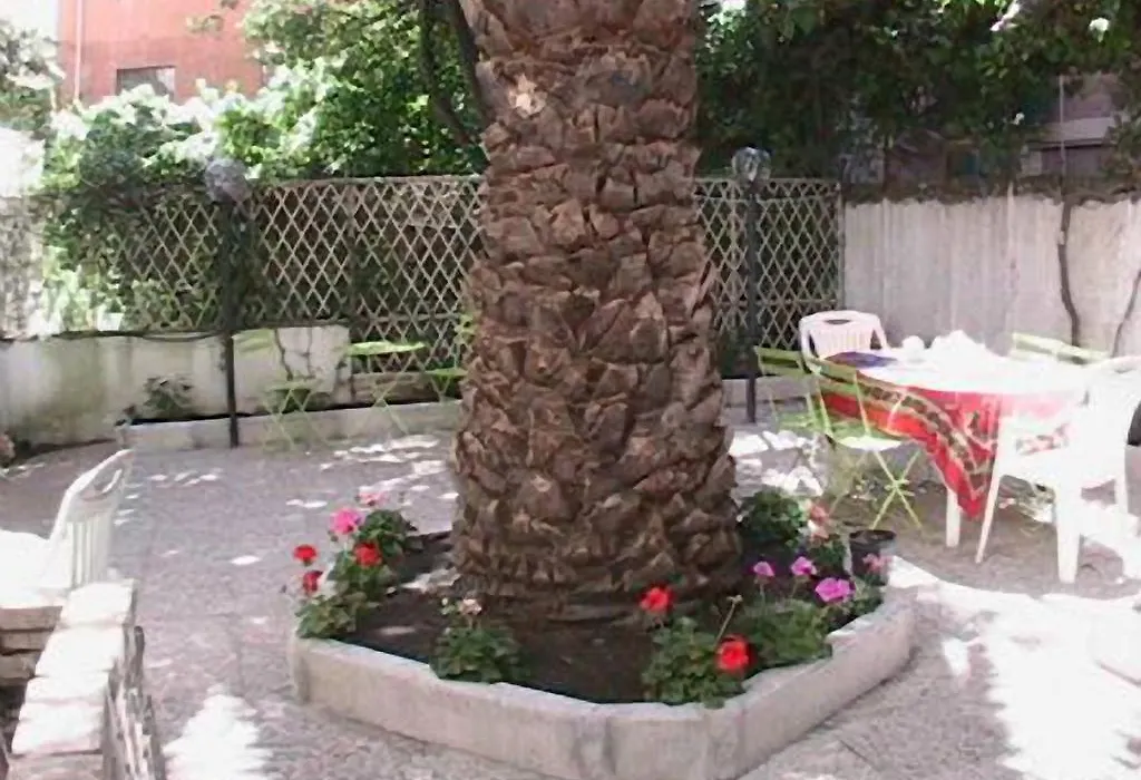 Casa Totti-1